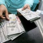 Dolar AS Turun Imbas Ancaman Presiden AS Naikan Tarif Barang China
