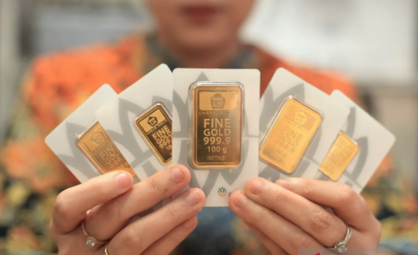 Harga Emas Menguat Tipis Menjelang Keputusan The Fed